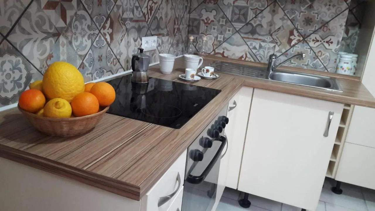 Estia Holidays Apartments - Taormina Italy